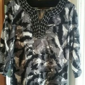 Dana Buchanan 3/4 sleeve top